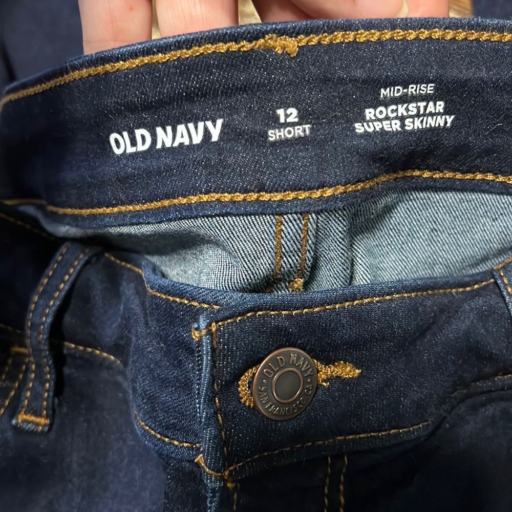 Old Navy Rockstar Jeans size 12 short